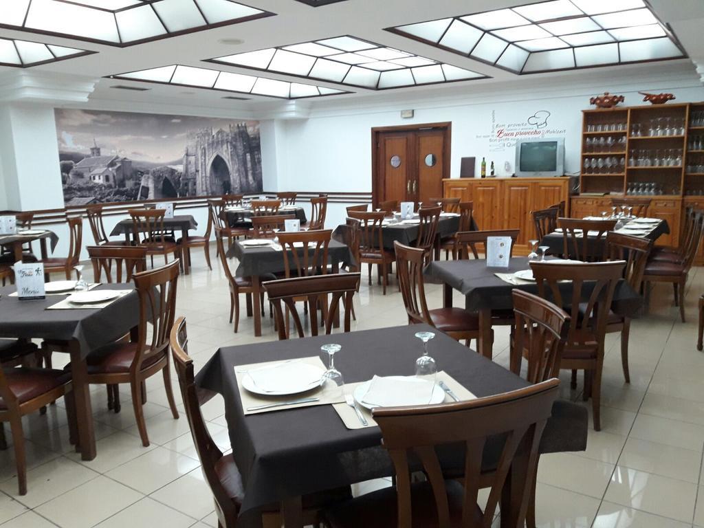 Hostal San Telmo Tui Eksteriør billede